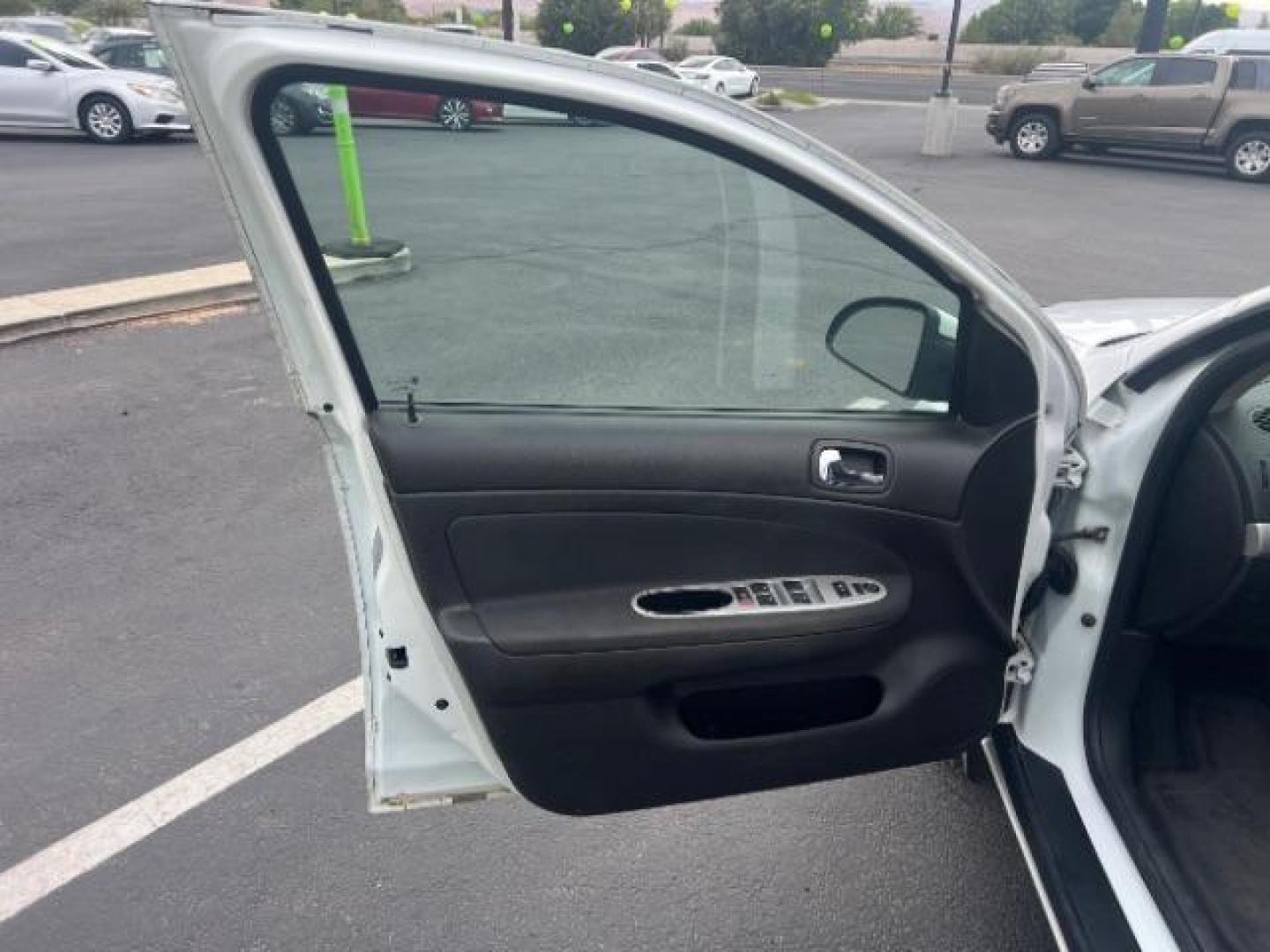 2009 Summit White /Gray Chevrolet Cobalt LT (1G1AT58H397) with an Ecotec 2.2L I-4 DOHC engine, AUTOMATIC transmission, located at 940 North Main Street, Cedar City, UT, 84720, (435) 628-0023, 37.692936, -113.061897 - We specialize in helping ALL people get the best financing available. No matter your credit score, good, bad or none we can get you an amazing rate. Had a bankruptcy, divorce, or repossessions? We give you the green light to get your credit back on the road. Low down and affordable payments that fit - Photo#12