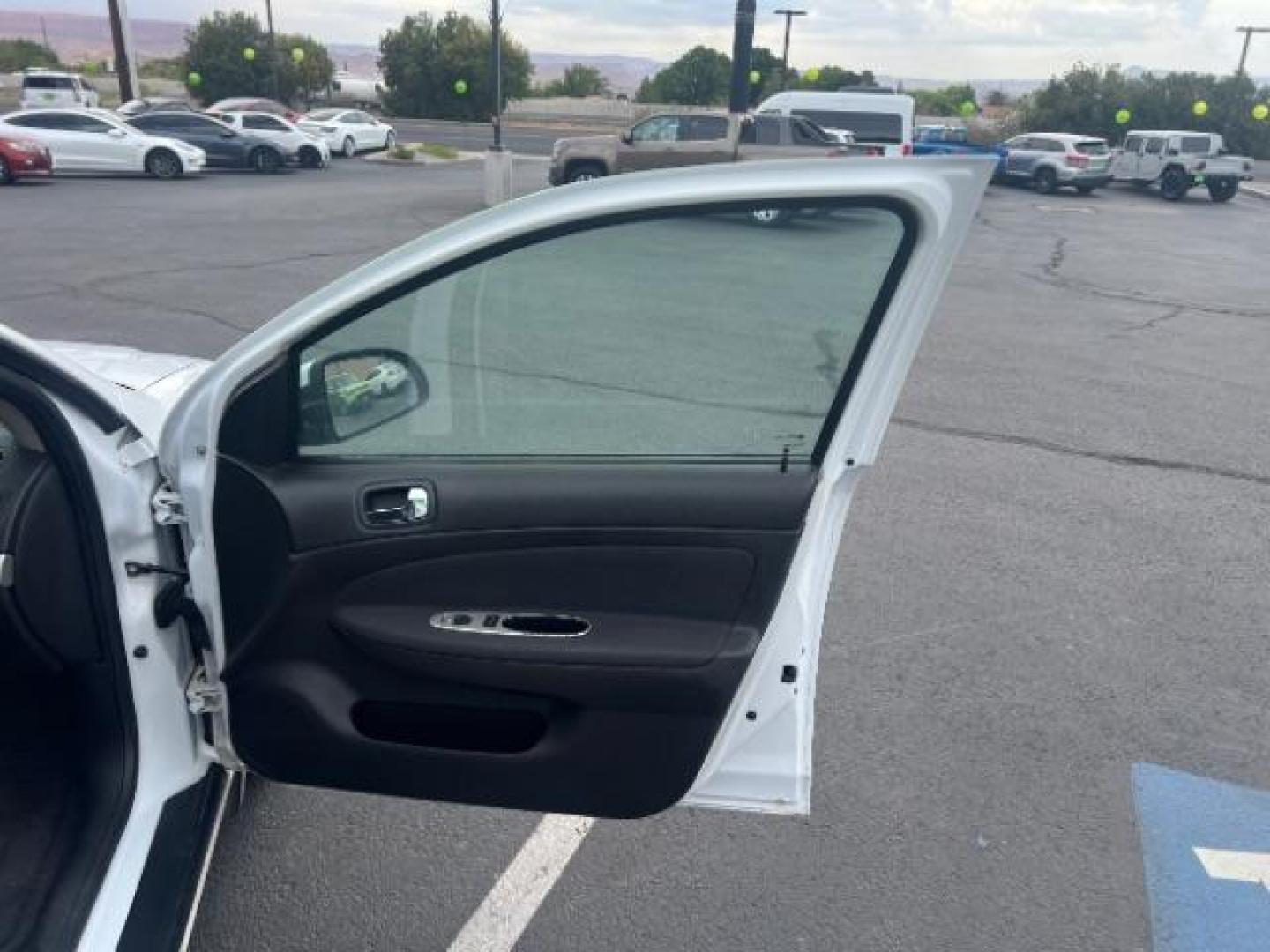 2009 Summit White /Gray Chevrolet Cobalt LT (1G1AT58H397) with an Ecotec 2.2L I-4 DOHC engine, AUTOMATIC transmission, located at 940 North Main Street, Cedar City, UT, 84720, (435) 628-0023, 37.692936, -113.061897 - We specialize in helping ALL people get the best financing available. No matter your credit score, good, bad or none we can get you an amazing rate. Had a bankruptcy, divorce, or repossessions? We give you the green light to get your credit back on the road. Low down and affordable payments that fit - Photo#26