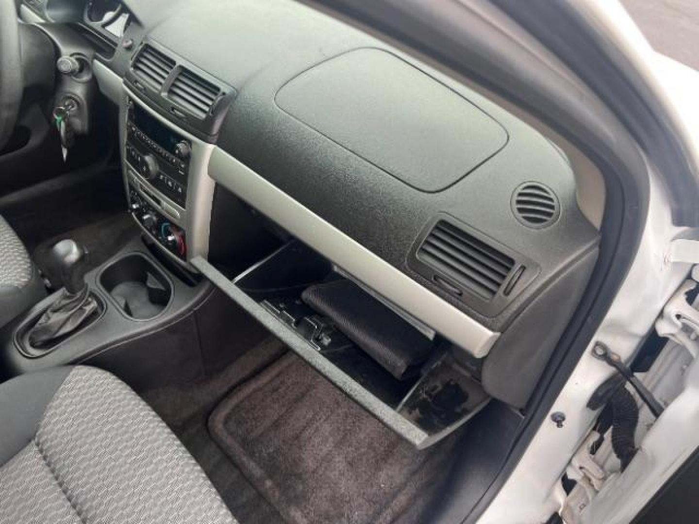 2009 Summit White /Gray Chevrolet Cobalt LT (1G1AT58H397) with an Ecotec 2.2L I-4 DOHC engine, AUTOMATIC transmission, located at 940 North Main Street, Cedar City, UT, 84720, (435) 628-0023, 37.692936, -113.061897 - We specialize in helping ALL people get the best financing available. No matter your credit score, good, bad or none we can get you an amazing rate. Had a bankruptcy, divorce, or repossessions? We give you the green light to get your credit back on the road. Low down and affordable payments that fit - Photo#28