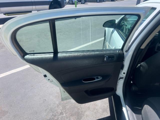 2009 Summit White /Gray Chevrolet Cobalt LT (1G1AT58H397) with an Ecotec 2.2L I-4 DOHC engine, AUTOMATIC transmission, located at 940 North Main Street, Cedar City, UT, 84720, (435) 628-0023, 37.692936, -113.061897 - Photo#20