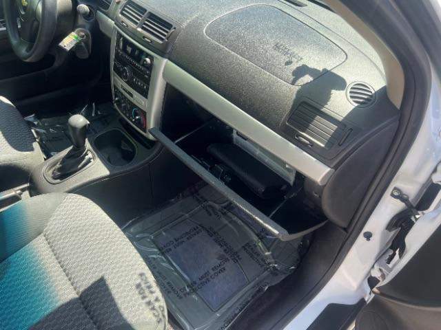 2009 Summit White /Gray Chevrolet Cobalt LT (1G1AT58H397) with an Ecotec 2.2L I-4 DOHC engine, AUTOMATIC transmission, located at 940 North Main Street, Cedar City, UT, 84720, (435) 628-0023, 37.692936, -113.061897 - Photo#27