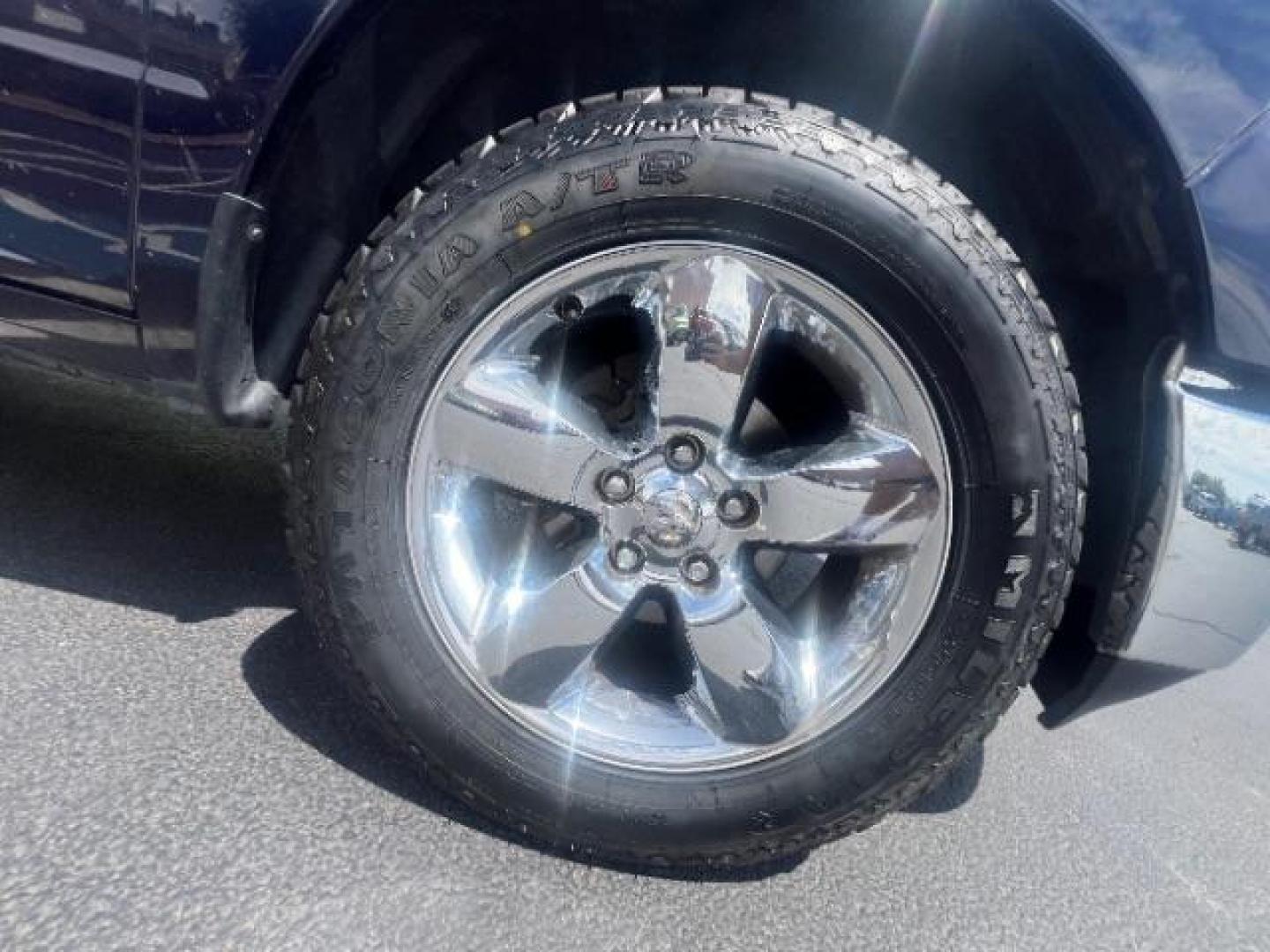 2018 New Holland Blue /Diesel Gray/Black Ram 1500 Big Horn Quad Cab 4x4 6'4 Box (1C6RR7GG5JS) with an EcoDiesel 3L V-6 diesel direct injection engine, Automatic transmission, located at 1865 East Red Hills Pkwy, St. George, 84770, (435) 628-0023, 37.120850, -113.543640 - We specialize in helping ALL people get the best financing available. No matter your credit score, good, bad or none we can get you an amazing rate. Had a bankruptcy, divorce, or repossessions? We give you the green light to get your credit back on the road. Low down and affordable payments that fit - Photo#6