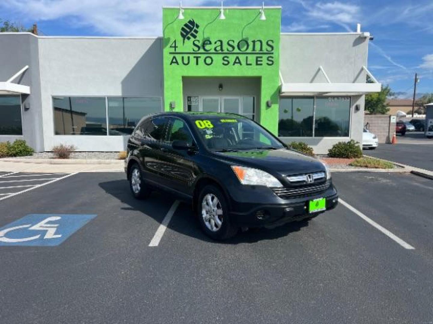 2008 Nighthawk Black Pearl /Black Honda CR-V EX-L (JHLRE48768C) with an 2.4L I-4 DOHC engine, Automatic transmission, located at 940 North Main Street, Cedar City, UT, 84720, (435) 628-0023, 37.692936, -113.061897 - We specialize in helping ALL people get the best financing available. No matter your credit score, good, bad or none we can get you an amazing rate. Had a bankruptcy, divorce, or repossessions? We give you the green light to get your credit back on the road. Low down and affordable payments that fit - Photo#0