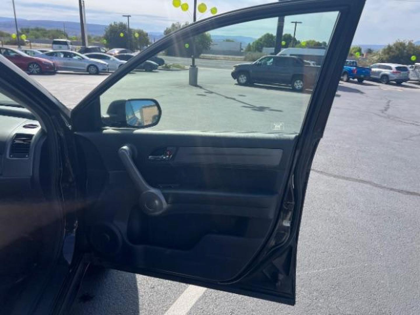 2008 Nighthawk Black Pearl /Black Honda CR-V EX-L (JHLRE48768C) with an 2.4L I-4 DOHC engine, Automatic transmission, located at 940 North Main Street, Cedar City, UT, 84720, (435) 628-0023, 37.692936, -113.061897 - We specialize in helping ALL people get the best financing available. No matter your credit score, good, bad or none we can get you an amazing rate. Had a bankruptcy, divorce, or repossessions? We give you the green light to get your credit back on the road. Low down and affordable payments that fit - Photo#27