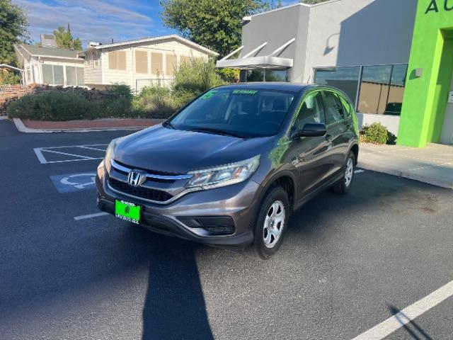 2015 Kona Coffee Metallic /Gray Honda CR-V LX (3CZRM3H38FG) with an 2.4L I-4 gasoline direct injection engine, Automatic transmission, located at 940 North Main Street, Cedar City, UT, 84720, (435) 628-0023, 37.692936, -113.061897 - We specialize in helping ALL people get the best financing available. No matter your credit score, good, bad or none we can get you an amazing rate. Had a bankruptcy, divorce, or repossessions? We give you the green light to get your credit back on the road. Low down and affordable payments that fit - Photo#2