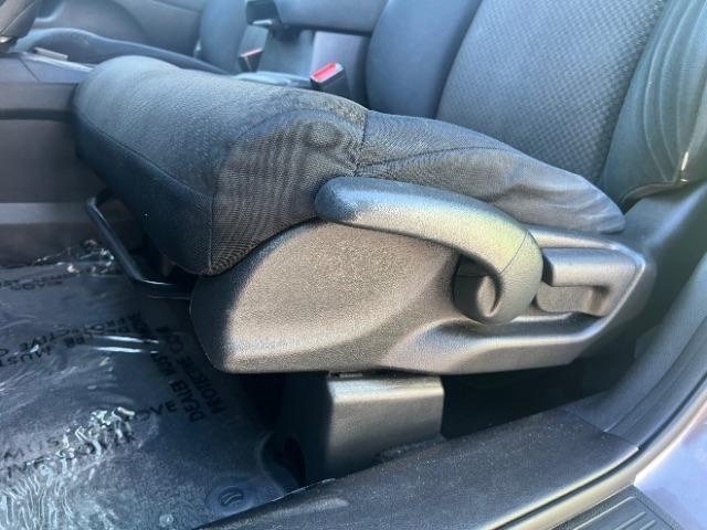 2015 Kona Coffee Metallic /Gray Honda CR-V LX (3CZRM3H38FG) with an 2.4L I-4 gasoline direct injection engine, Automatic transmission, located at 940 North Main Street, Cedar City, UT, 84720, (435) 628-0023, 37.692936, -113.061897 - We specialize in helping ALL people get the best financing available. No matter your credit score, good, bad or none we can get you an amazing rate. Had a bankruptcy, divorce, or repossessions? We give you the green light to get your credit back on the road. Low down and affordable payments that fit - Photo#13