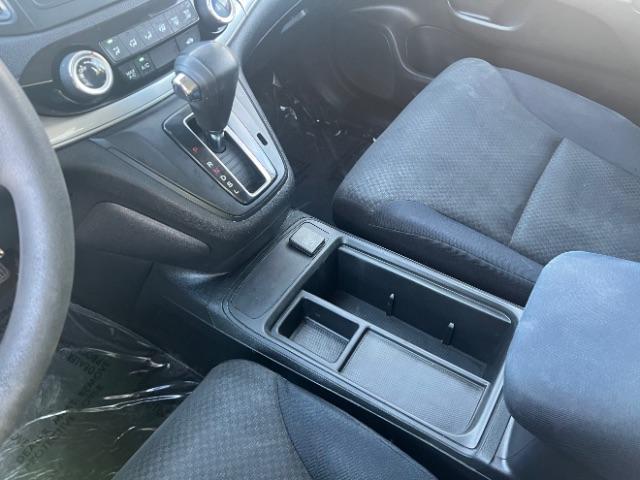 2015 Kona Coffee Metallic /Gray Honda CR-V LX (3CZRM3H38FG) with an 2.4L I-4 gasoline direct injection engine, Automatic transmission, located at 940 North Main Street, Cedar City, UT, 84720, (435) 628-0023, 37.692936, -113.061897 - We specialize in helping ALL people get the best financing available. No matter your credit score, good, bad or none we can get you an amazing rate. Had a bankruptcy, divorce, or repossessions? We give you the green light to get your credit back on the road. Low down and affordable payments that fit - Photo#18