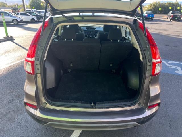 2015 Kona Coffee Metallic /Gray Honda CR-V LX (3CZRM3H38FG) with an 2.4L I-4 gasoline direct injection engine, Automatic transmission, located at 940 North Main Street, Cedar City, UT, 84720, (435) 628-0023, 37.692936, -113.061897 - We specialize in helping ALL people get the best financing available. No matter your credit score, good, bad or none we can get you an amazing rate. Had a bankruptcy, divorce, or repossessions? We give you the green light to get your credit back on the road. Low down and affordable payments that fit - Photo#24