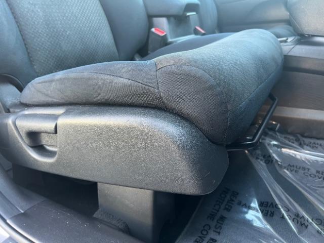 2015 Kona Coffee Metallic /Gray Honda CR-V LX (3CZRM3H38FG) with an 2.4L I-4 gasoline direct injection engine, Automatic transmission, located at 940 North Main Street, Cedar City, UT, 84720, (435) 628-0023, 37.692936, -113.061897 - We specialize in helping ALL people get the best financing available. No matter your credit score, good, bad or none we can get you an amazing rate. Had a bankruptcy, divorce, or repossessions? We give you the green light to get your credit back on the road. Low down and affordable payments that fit - Photo#28