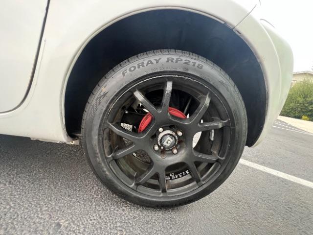 2012 White /Black Scion iQ iQ (JTNJJXB08CJ) , Automatic transmission, located at 940 North Main Street, Cedar City, UT, 84720, (435) 628-0023, 37.692936, -113.061897 - We specialize in helping ALL people get the best financing available. No matter your credit score, good, bad or none we can get you an amazing rate. Had a bankruptcy, divorce, or repossessions? We give you the green light to get your credit back on the road. Low down and affordable payments that fit - Photo#10