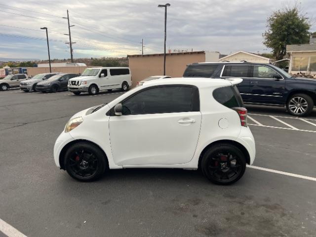 2012 White /Black Scion iQ iQ (JTNJJXB08CJ) , Automatic transmission, located at 940 North Main Street, Cedar City, UT, 84720, (435) 628-0023, 37.692936, -113.061897 - We specialize in helping ALL people get the best financing available. No matter your credit score, good, bad or none we can get you an amazing rate. Had a bankruptcy, divorce, or repossessions? We give you the green light to get your credit back on the road. Low down and affordable payments that fit - Photo#3