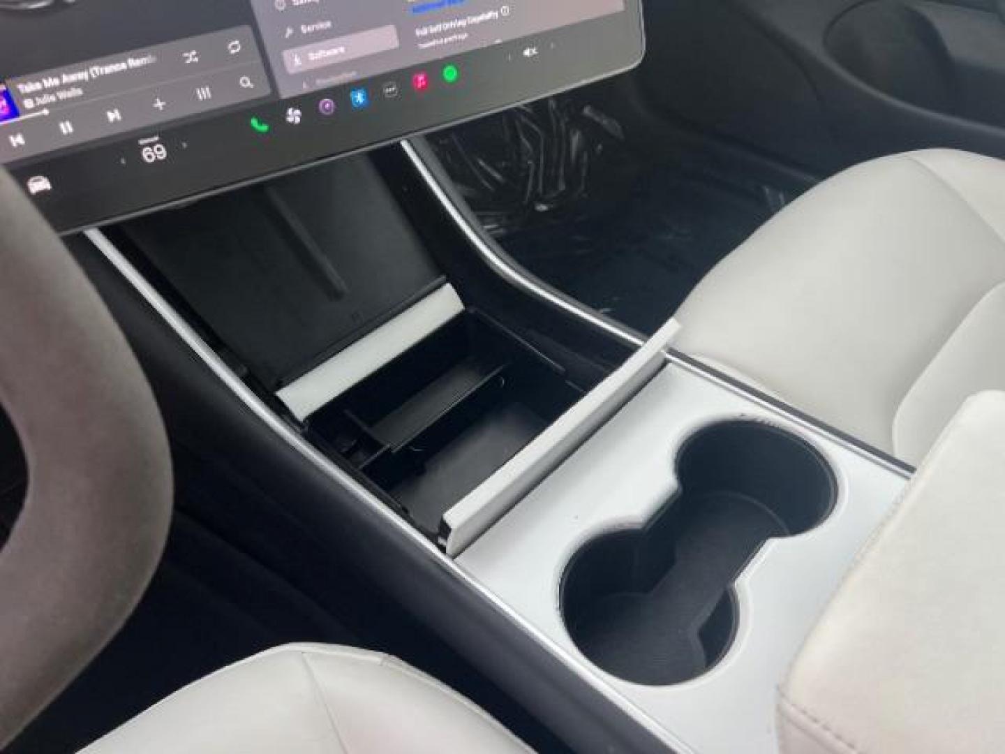 2018 Grey /White Tesla Model 3 Long Range (5YJ3E1EB6JF) with an ELECTRIC engine, Continuously Variable Transmission transmission, located at 1865 East Red Hills Pkwy, St. George, 84770, (435) 628-0023, 37.120850, -113.543640 - Photo#18