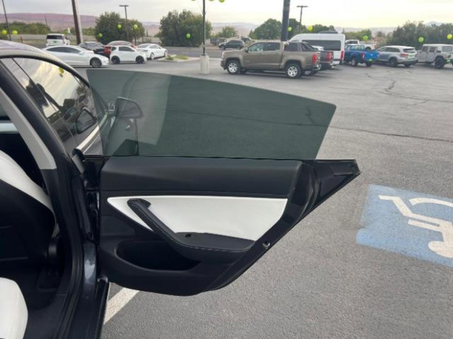 2018 Grey /White Tesla Model 3 Long Range (5YJ3E1EB6JF) with an ELECTRIC engine, Continuously Variable Transmission transmission, located at 1865 East Red Hills Pkwy, St. George, 84770, (435) 628-0023, 37.120850, -113.543640 - Photo#25