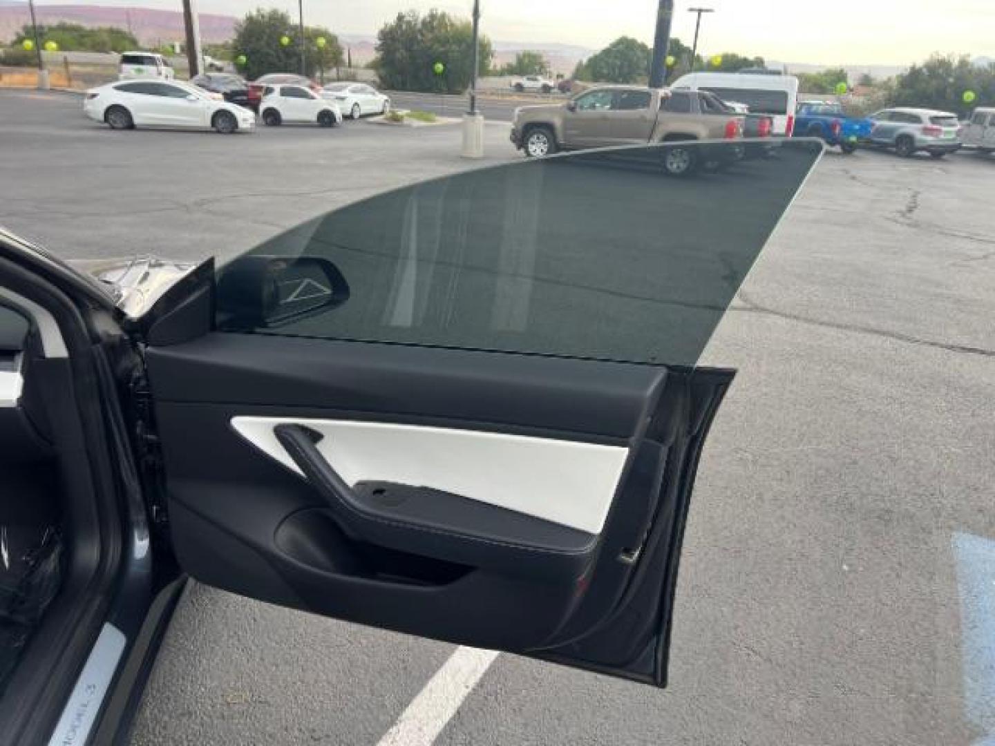 2018 Grey /White Tesla Model 3 Long Range (5YJ3E1EB6JF) with an ELECTRIC engine, Continuously Variable Transmission transmission, located at 1865 East Red Hills Pkwy, St. George, 84770, (435) 628-0023, 37.120850, -113.543640 - Photo#27