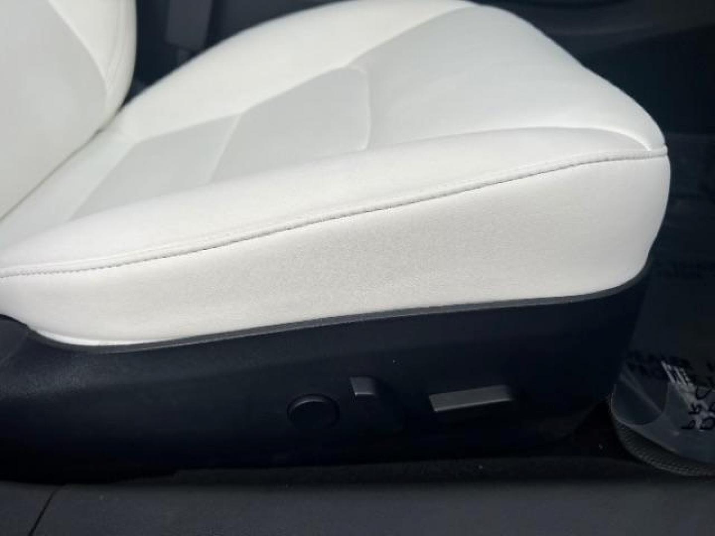 2018 Grey /White Tesla Model 3 Long Range (5YJ3E1EB6JF) with an ELECTRIC engine, Continuously Variable Transmission transmission, located at 1865 East Red Hills Pkwy, St. George, 84770, (435) 628-0023, 37.120850, -113.543640 - Photo#28