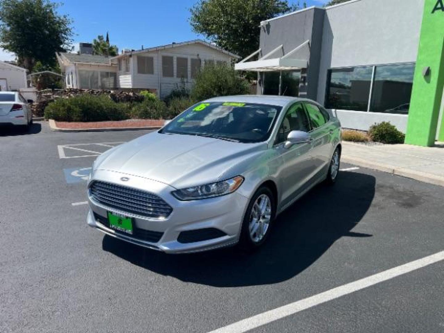 2016 Ingot Silver /Ebony Ford Fusion SE (3FA6P0H74GR) with an EcoBoost 1.5L I-4 gasoline direct injection engine, Automatic transmission, located at 1865 East Red Hills Pkwy, St. George, 84770, (435) 628-0023, 37.120850, -113.543640 - We specialize in helping ALL people get the best financing available. No matter your credit score, good, bad or none we can get you an amazing rate. Had a bankruptcy, divorce, or repossessions? We give you the green light to get your credit back on the road. Low down and affordable payments that fit - Photo#2