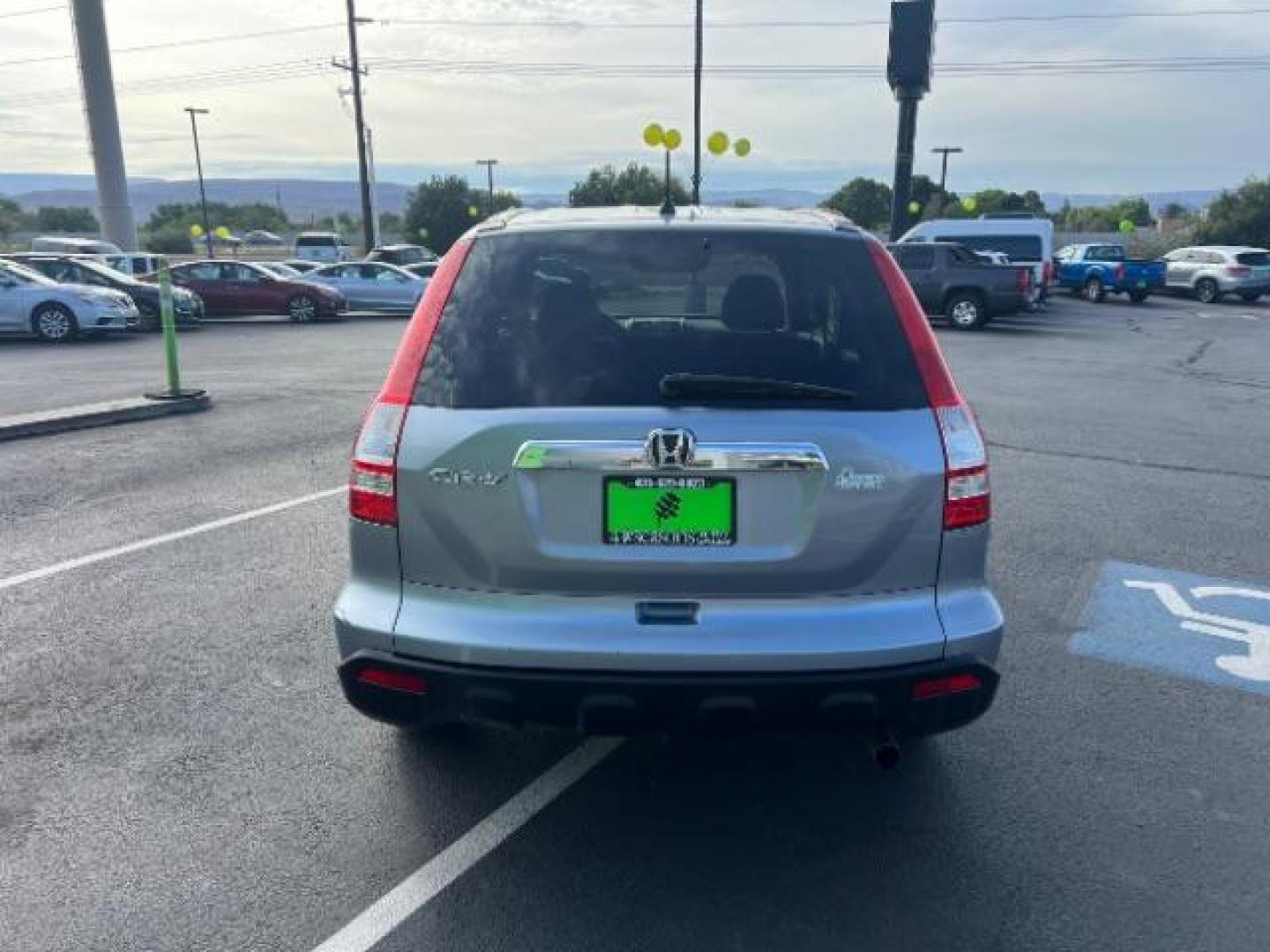 2009 Glacier Blue Metallic /Gray Honda CR-V EX (5J6RE38519L) with an 2.4L I-4 DOHC engine, Automatic transmission, located at 1865 East Red Hills Pkwy, St. George, 84770, (435) 628-0023, 37.120850, -113.543640 - We specialize in helping ALL people get the best financing available. No matter your credit score, good, bad or none we can get you an amazing rate. Had a bankruptcy, divorce, or repossessions? We give you the green light to get your credit back on the road. Low down and affordable payments that fit - Photo#5