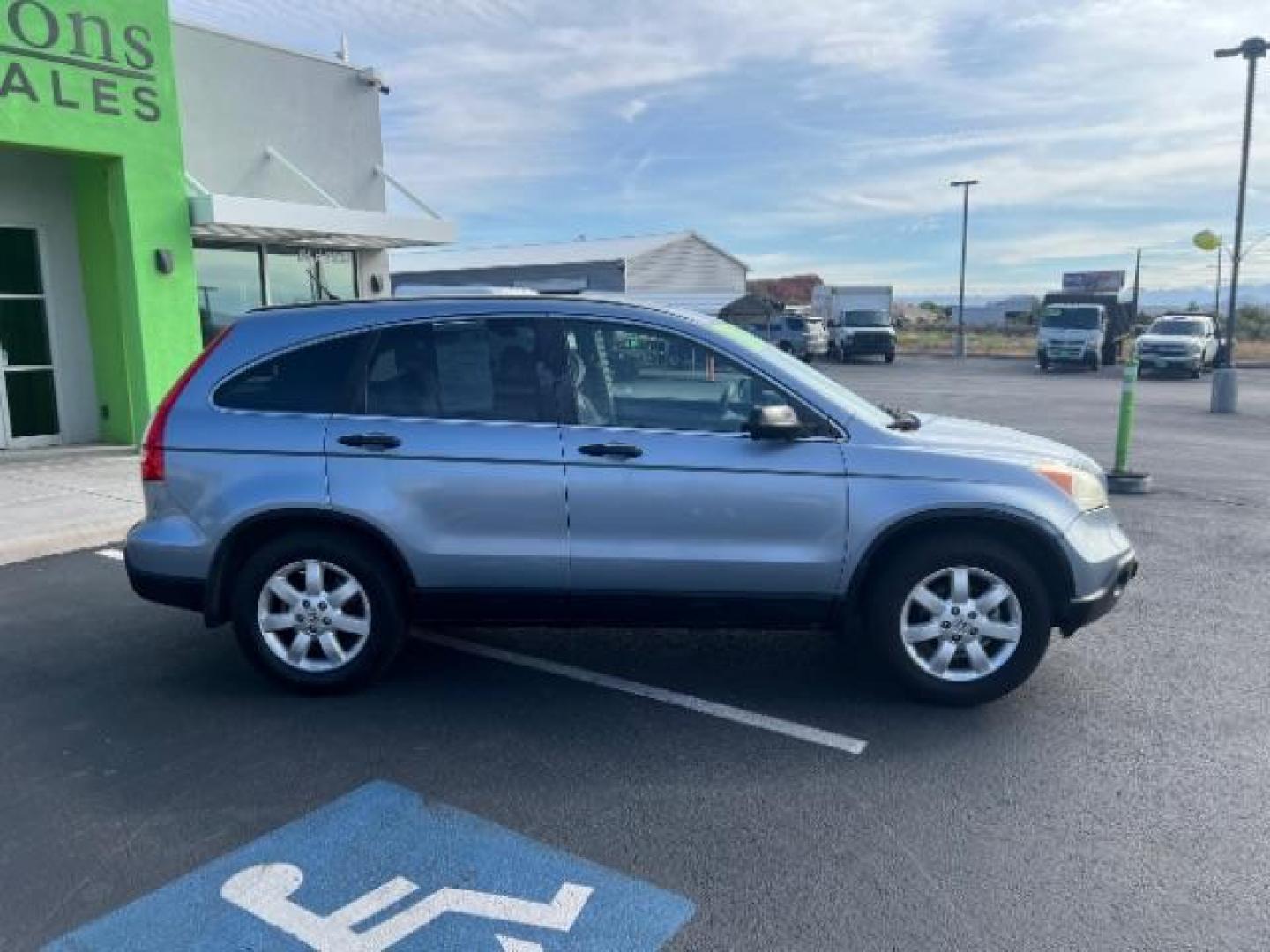 2009 Glacier Blue Metallic /Gray Honda CR-V EX (5J6RE38519L) with an 2.4L I-4 DOHC engine, Automatic transmission, located at 1865 East Red Hills Pkwy, St. George, 84770, (435) 628-0023, 37.120850, -113.543640 - We specialize in helping ALL people get the best financing available. No matter your credit score, good, bad or none we can get you an amazing rate. Had a bankruptcy, divorce, or repossessions? We give you the green light to get your credit back on the road. Low down and affordable payments that fit - Photo#7