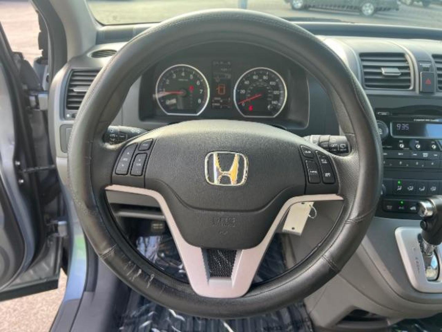 2009 Glacier Blue Metallic /Gray Honda CR-V EX (5J6RE38519L) with an 2.4L I-4 DOHC engine, Automatic transmission, located at 1865 East Red Hills Pkwy, St. George, 84770, (435) 628-0023, 37.120850, -113.543640 - We specialize in helping ALL people get the best financing available. No matter your credit score, good, bad or none we can get you an amazing rate. Had a bankruptcy, divorce, or repossessions? We give you the green light to get your credit back on the road. Low down and affordable payments that fit - Photo#15