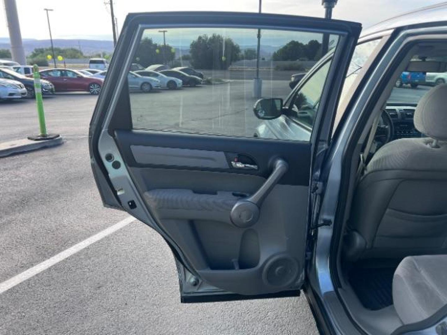 2009 Glacier Blue Metallic /Gray Honda CR-V EX (5J6RE38519L) with an 2.4L I-4 DOHC engine, Automatic transmission, located at 1865 East Red Hills Pkwy, St. George, 84770, (435) 628-0023, 37.120850, -113.543640 - We specialize in helping ALL people get the best financing available. No matter your credit score, good, bad or none we can get you an amazing rate. Had a bankruptcy, divorce, or repossessions? We give you the green light to get your credit back on the road. Low down and affordable payments that fit - Photo#19