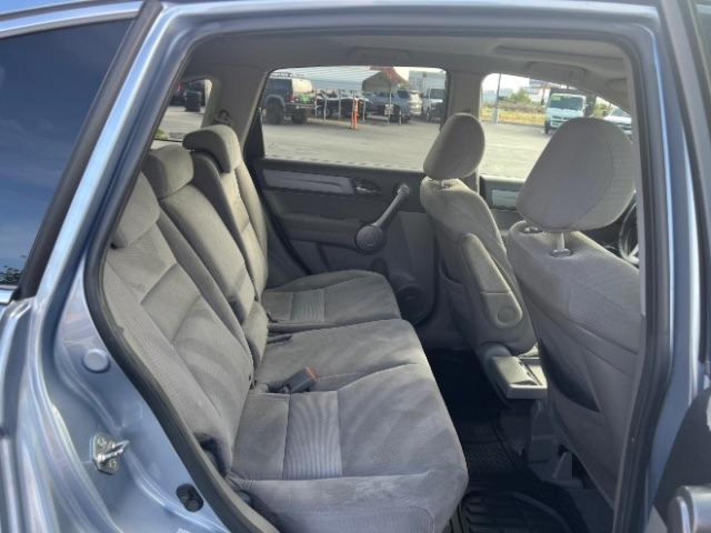 2009 Glacier Blue Metallic /Gray Honda CR-V EX (5J6RE38519L) with an 2.4L I-4 DOHC engine, Automatic transmission, located at 1865 East Red Hills Pkwy, St. George, 84770, (435) 628-0023, 37.120850, -113.543640 - We specialize in helping ALL people get the best financing available. No matter your credit score, good, bad or none we can get you an amazing rate. Had a bankruptcy, divorce, or repossessions? We give you the green light to get your credit back on the road. Low down and affordable payments that fit - Photo#25
