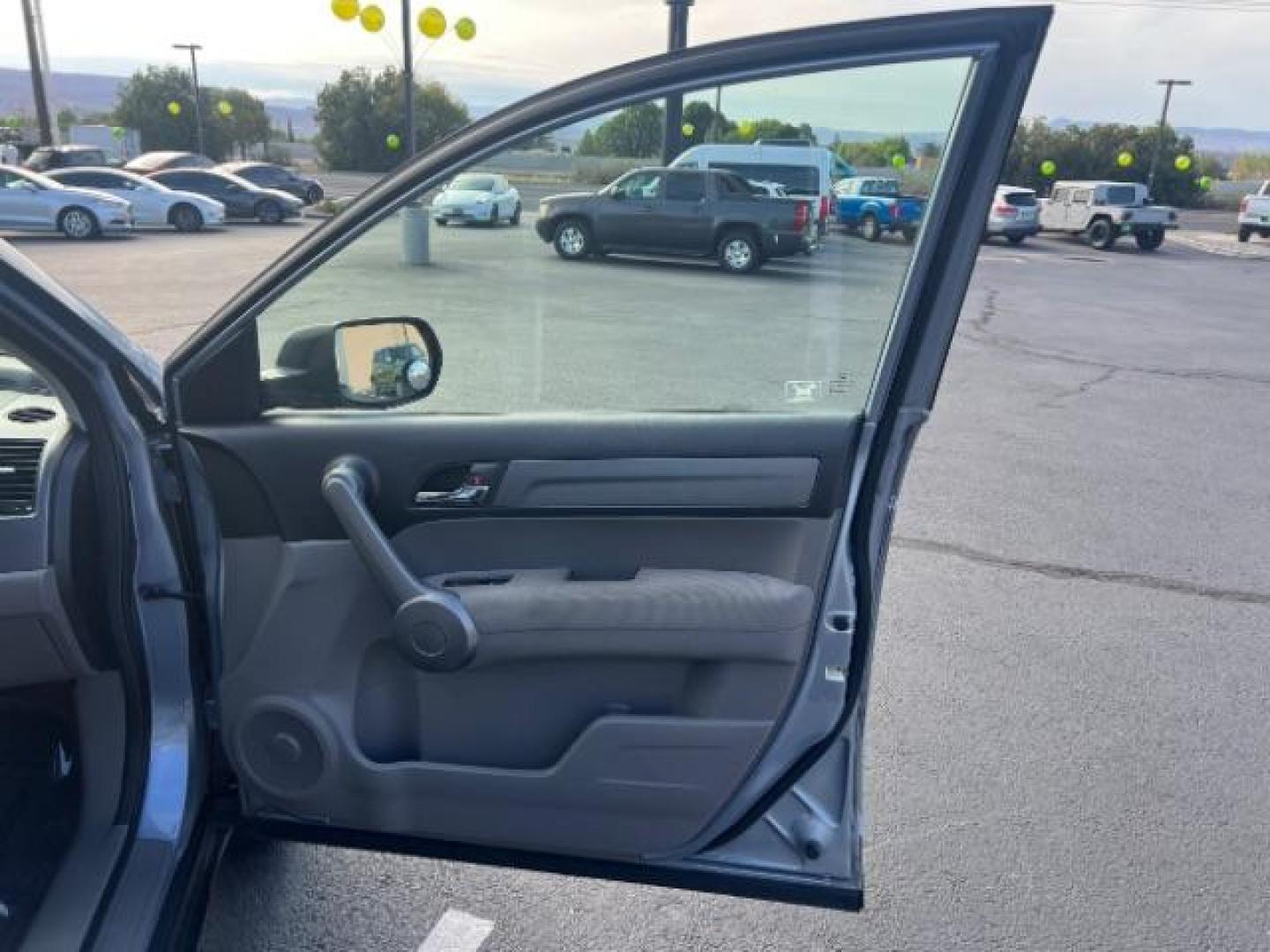 2009 Glacier Blue Metallic /Gray Honda CR-V EX (5J6RE38519L) with an 2.4L I-4 DOHC engine, Automatic transmission, located at 1865 East Red Hills Pkwy, St. George, 84770, (435) 628-0023, 37.120850, -113.543640 - We specialize in helping ALL people get the best financing available. No matter your credit score, good, bad or none we can get you an amazing rate. Had a bankruptcy, divorce, or repossessions? We give you the green light to get your credit back on the road. Low down and affordable payments that fit - Photo#26