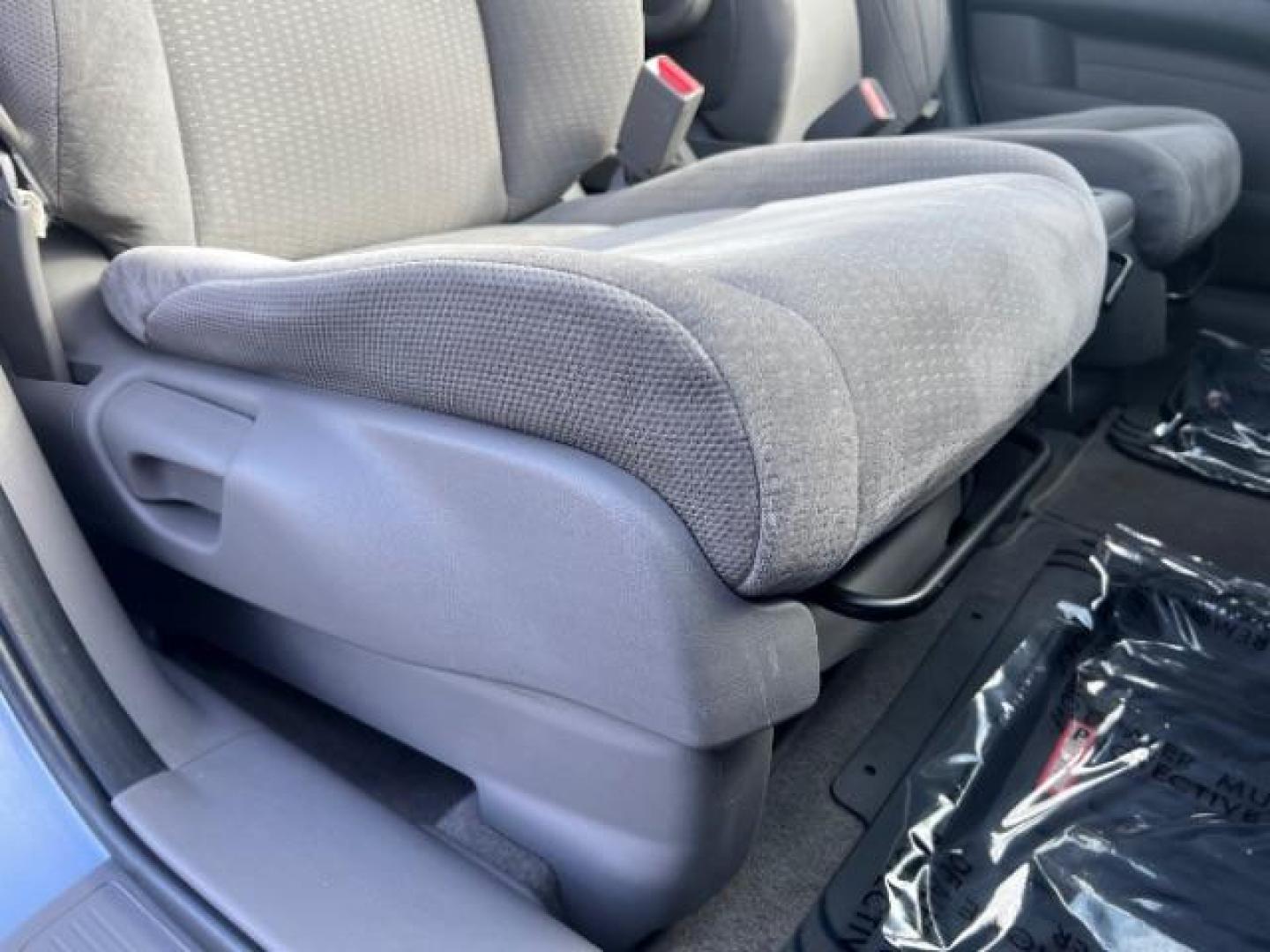 2009 Glacier Blue Metallic /Gray Honda CR-V EX (5J6RE38519L) with an 2.4L I-4 DOHC engine, Automatic transmission, located at 1865 East Red Hills Pkwy, St. George, 84770, (435) 628-0023, 37.120850, -113.543640 - We specialize in helping ALL people get the best financing available. No matter your credit score, good, bad or none we can get you an amazing rate. Had a bankruptcy, divorce, or repossessions? We give you the green light to get your credit back on the road. Low down and affordable payments that fit - Photo#27