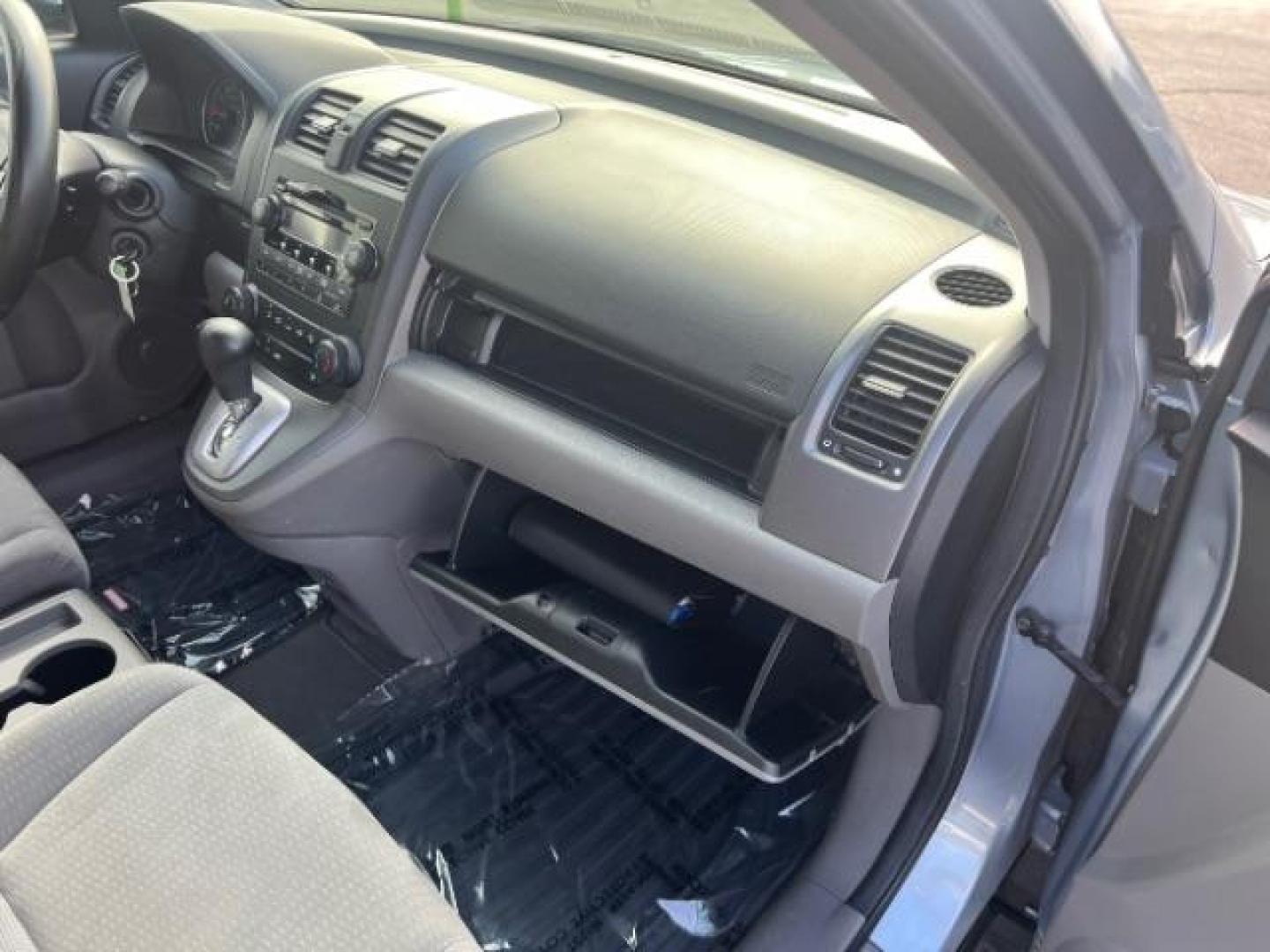 2009 Glacier Blue Metallic /Gray Honda CR-V EX (5J6RE38519L) with an 2.4L I-4 DOHC engine, Automatic transmission, located at 1865 East Red Hills Pkwy, St. George, 84770, (435) 628-0023, 37.120850, -113.543640 - We specialize in helping ALL people get the best financing available. No matter your credit score, good, bad or none we can get you an amazing rate. Had a bankruptcy, divorce, or repossessions? We give you the green light to get your credit back on the road. Low down and affordable payments that fit - Photo#28