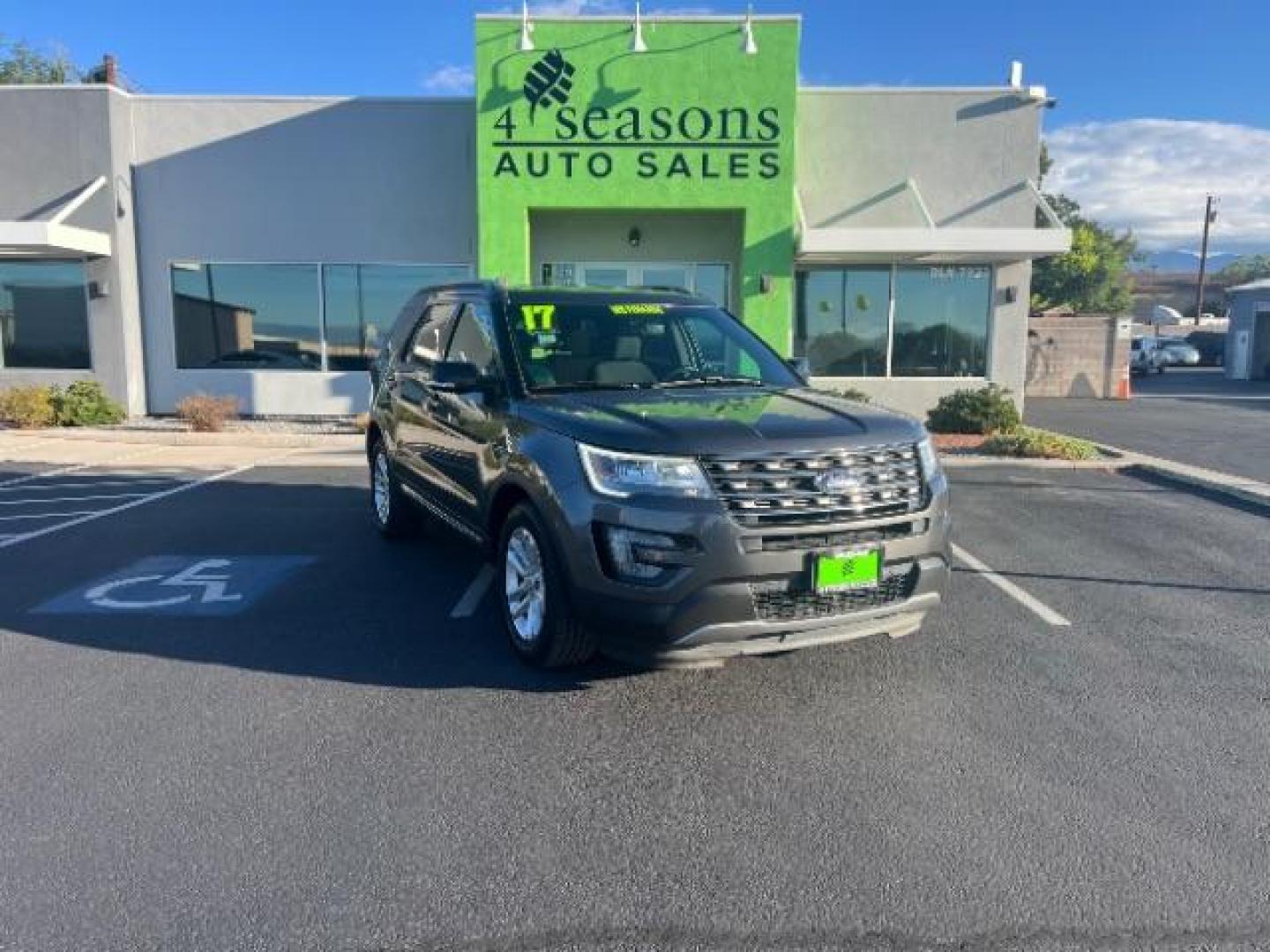2017 Smoked Quartz Metallic Tinted Clearcoat /Ebony Black Ford Explorer XLT (1FM5K7D88HG) with an EcoBoost 2.3L I-4 gasoline direct injection engine, Automatic transmission, located at 1865 East Red Hills Pkwy, St. George, 84770, (435) 628-0023, 37.120850, -113.543640 - We specialize in helping ALL people get the best financing available. No matter your credit score, good, bad or none we can get you an amazing rate. Had a bankruptcy, divorce, or repossessions? We give you the green light to get your credit back on the road. Low down and affordable payments that fit - Photo#0