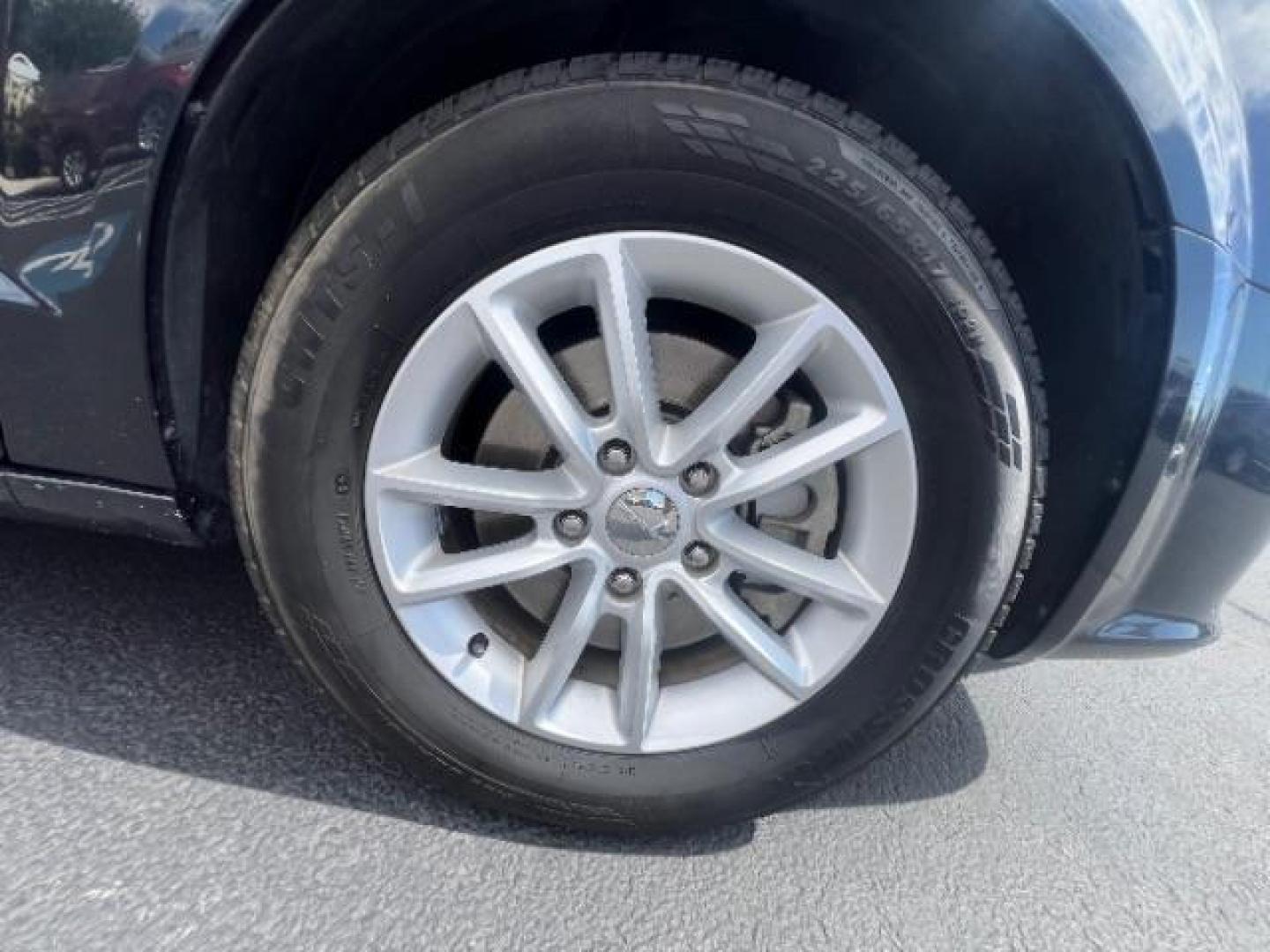 2014 Maximum Steel Metallic Clearcoat /Black Dodge Grand Caravan SXT (2C4RDGCG0ER) with an 3.6L V-6 DOHC engine, Automatic transmission, located at 940 North Main Street, Cedar City, UT, 84720, (435) 628-0023, 37.692936, -113.061897 - Photo#8