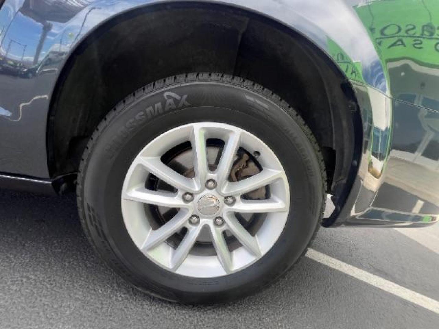 2014 Maximum Steel Metallic Clearcoat /Black Dodge Grand Caravan SXT (2C4RDGCG0ER) with an 3.6L V-6 DOHC engine, Automatic transmission, located at 940 North Main Street, Cedar City, UT, 84720, (435) 628-0023, 37.692936, -113.061897 - Photo#10