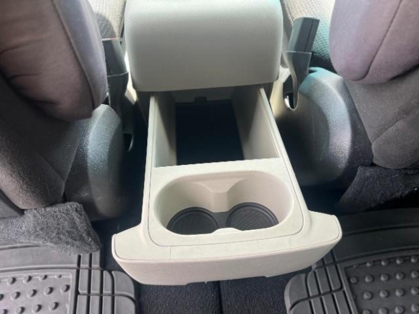 2014 Maximum Steel Metallic Clearcoat /Black Dodge Grand Caravan SXT (2C4RDGCG0ER) with an 3.6L V-6 DOHC engine, Automatic transmission, located at 940 North Main Street, Cedar City, UT, 84720, (435) 628-0023, 37.692936, -113.061897 - Photo#21