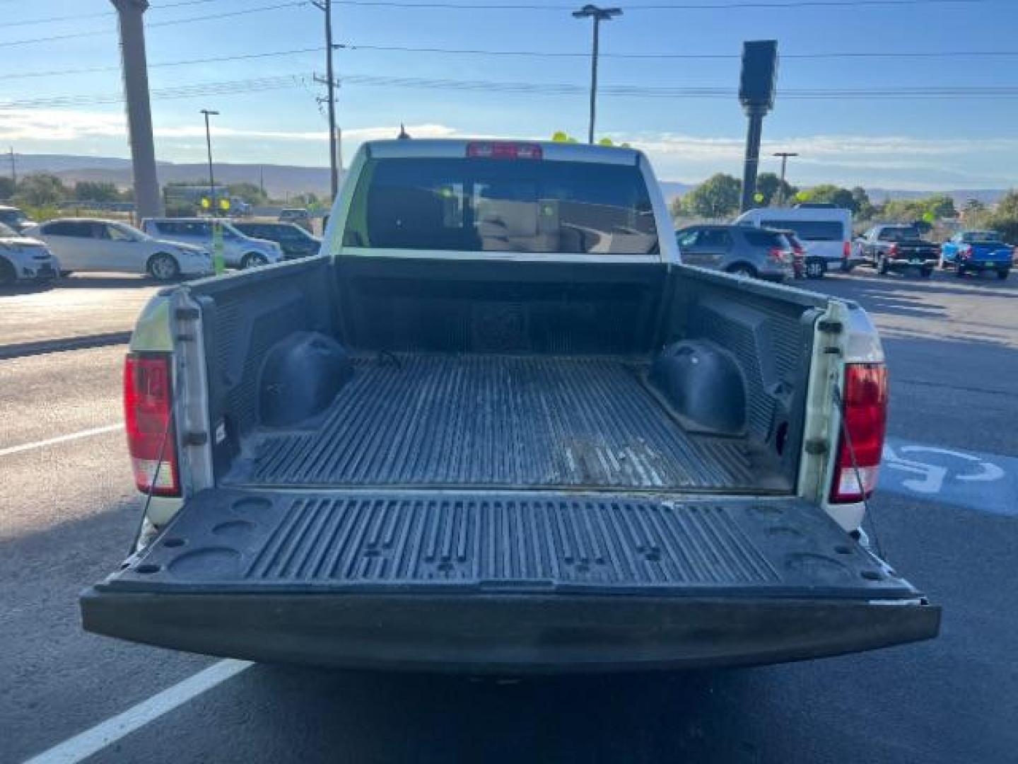 2018 Bright Silver Metallic Clearcoat /Diesel Gray/Black Ram 1500 Big Horn Quad Cab 4x4 6'4 Box (1C6RR7GG8JS) with an Pentastar 3.6L V-6 DOHC engine, Automatic transmission, located at 1865 East Red Hills Pkwy, St. George, 84770, (435) 628-0023, 37.120850, -113.543640 - We specialize in helping ALL people get the best financing available. No matter your credit score, good, bad or none we can get you an amazing rate. Had a bankruptcy, divorce, or repossessions? We give you the green light to get your credit back on the road. Low down and affordable payments that fit - Photo#24