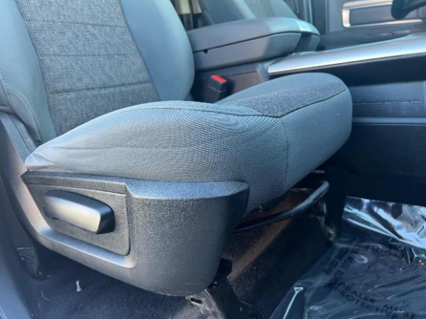 2018 Bright Silver Metallic Clearcoat /Diesel Gray/Black Ram 1500 Big Horn Quad Cab 4x4 6'4 Box (1C6RR7GG8JS) with an Pentastar 3.6L V-6 DOHC engine, Automatic transmission, located at 1865 East Red Hills Pkwy, St. George, 84770, (435) 628-0023, 37.120850, -113.543640 - We specialize in helping ALL people get the best financing available. No matter your credit score, good, bad or none we can get you an amazing rate. Had a bankruptcy, divorce, or repossessions? We give you the green light to get your credit back on the road. Low down and affordable payments that fit - Photo#28