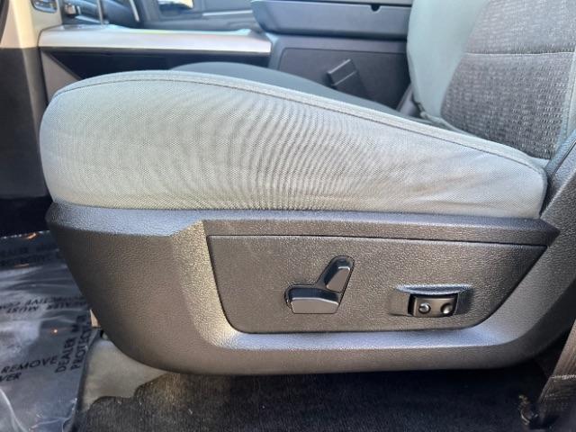 2016 Granite Crystal Metallic Clearcoat /Diesel Gray/Black Ram 1500 Big Horn (1C6RR7LM2GS) with an EcoDiesel 3L V-6 diesel direct injection engine, Automatic transmission, located at 1865 East Red Hills Pkwy, St. George, 84770, (435) 628-0023, 37.120850, -113.543640 - We specialize in helping ALL people get the best financing available. No matter your credit score, good, bad or none we can get you an amazing rate. Had a bankruptcy, divorce, or repossessions? We give you the green light to get your credit back on the road. Low down and affordable payments that fit - Photo#13