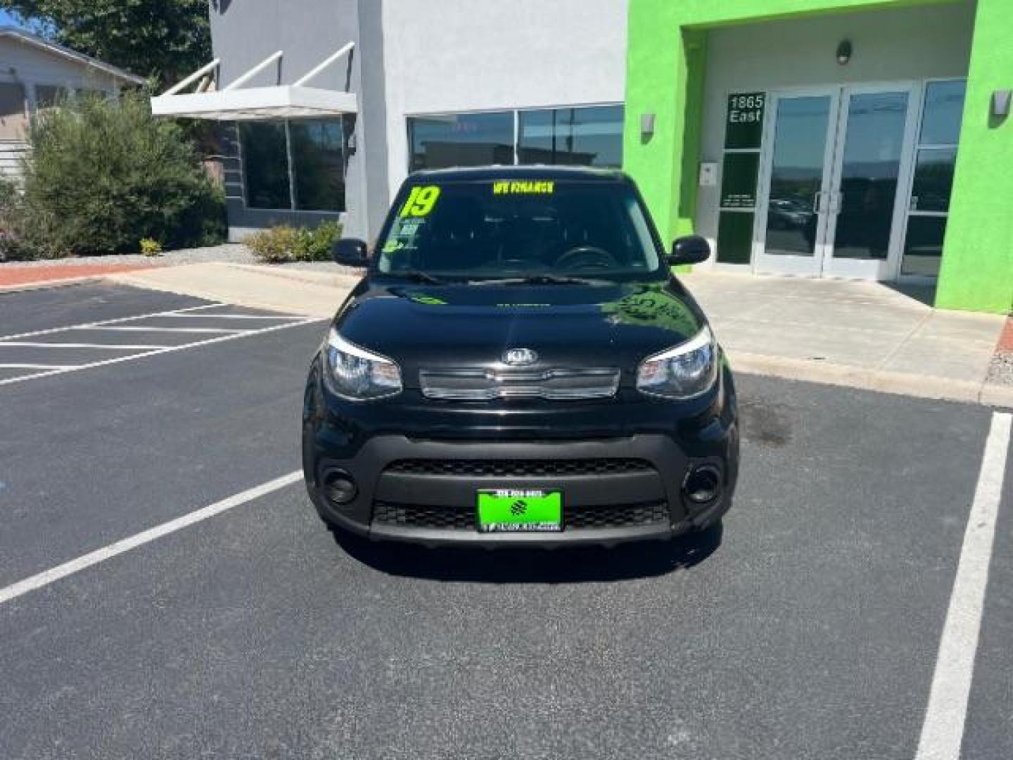 2019 Black /Black Kia Soul Base 6M (KNDJN2A2XK7) , Automatic transmission, located at 1865 East Red Hills Pkwy, St. George, 84770, (435) 628-0023, 37.120850, -113.543640 - We specialize in helping ALL people get the best financing available. No matter your credit score, good, bad or none we can get you an amazing rate. Had a bankruptcy, divorce, or repossessions? We give you the green light to get your credit back on the road. Low down and affordable payments that fit - Photo#1