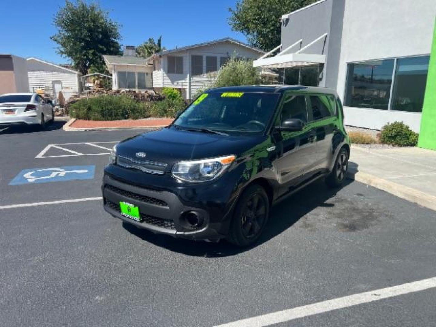 2019 Black /Black Kia Soul Base 6M (KNDJN2A2XK7) , Automatic transmission, located at 1865 East Red Hills Pkwy, St. George, 84770, (435) 628-0023, 37.120850, -113.543640 - We specialize in helping ALL people get the best financing available. No matter your credit score, good, bad or none we can get you an amazing rate. Had a bankruptcy, divorce, or repossessions? We give you the green light to get your credit back on the road. Low down and affordable payments that fit - Photo#2