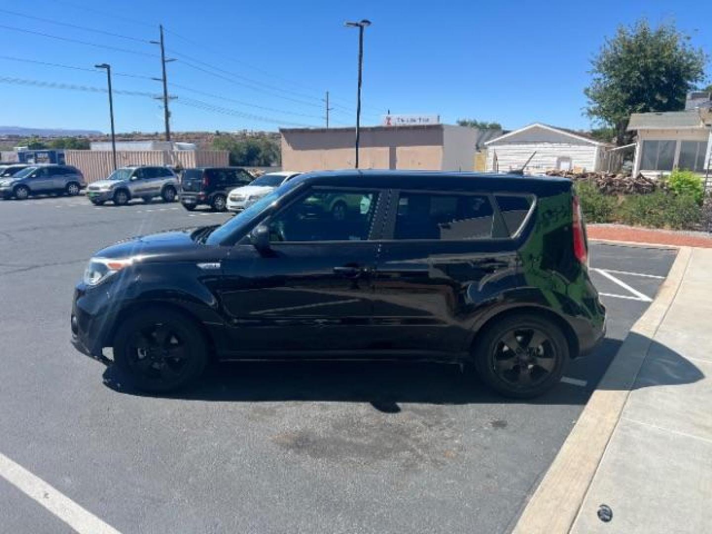 2019 Black /Black Kia Soul Base 6M (KNDJN2A2XK7) , Automatic transmission, located at 1865 East Red Hills Pkwy, St. George, 84770, (435) 628-0023, 37.120850, -113.543640 - We specialize in helping ALL people get the best financing available. No matter your credit score, good, bad or none we can get you an amazing rate. Had a bankruptcy, divorce, or repossessions? We give you the green light to get your credit back on the road. Low down and affordable payments that fit - Photo#3