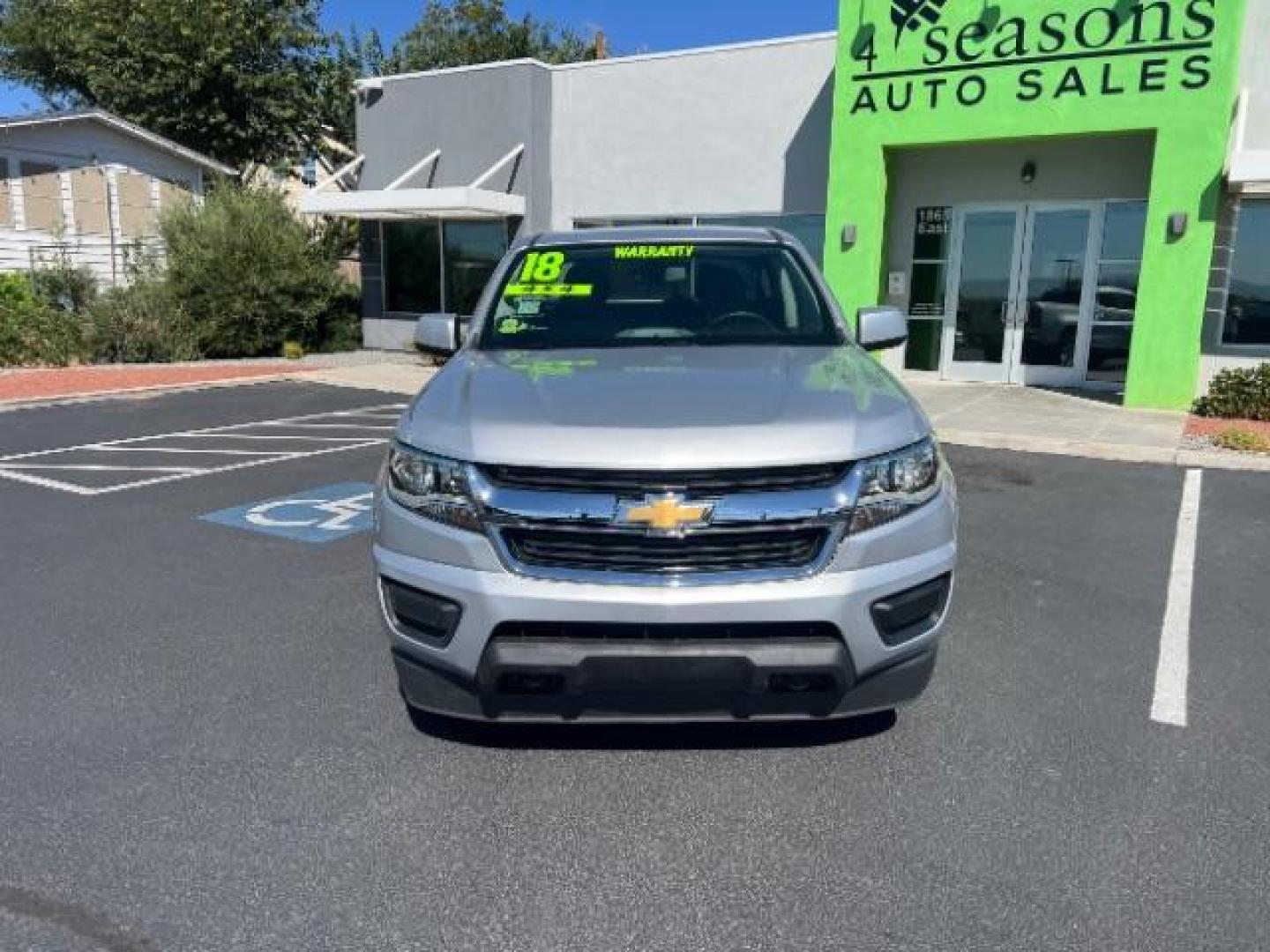 2018 Silver Ice Metallic /Jet Black/Dark Ash Chevrolet Colorado LT (1GCGTCEN8J1) with an 3.6L V-6 gasoline direct injection engine, Automatic transmission, located at 1865 East Red Hills Pkwy, St. George, 84770, (435) 628-0023, 37.120850, -113.543640 - We specialize in helping ALL people get the best financing available. No matter your credit score, good, bad or none we can get you an amazing rate. Had a bankruptcy, divorce, or repossessions? We give you the green light to get your credit back on the road. Low down and affordable payments that fit - Photo#1