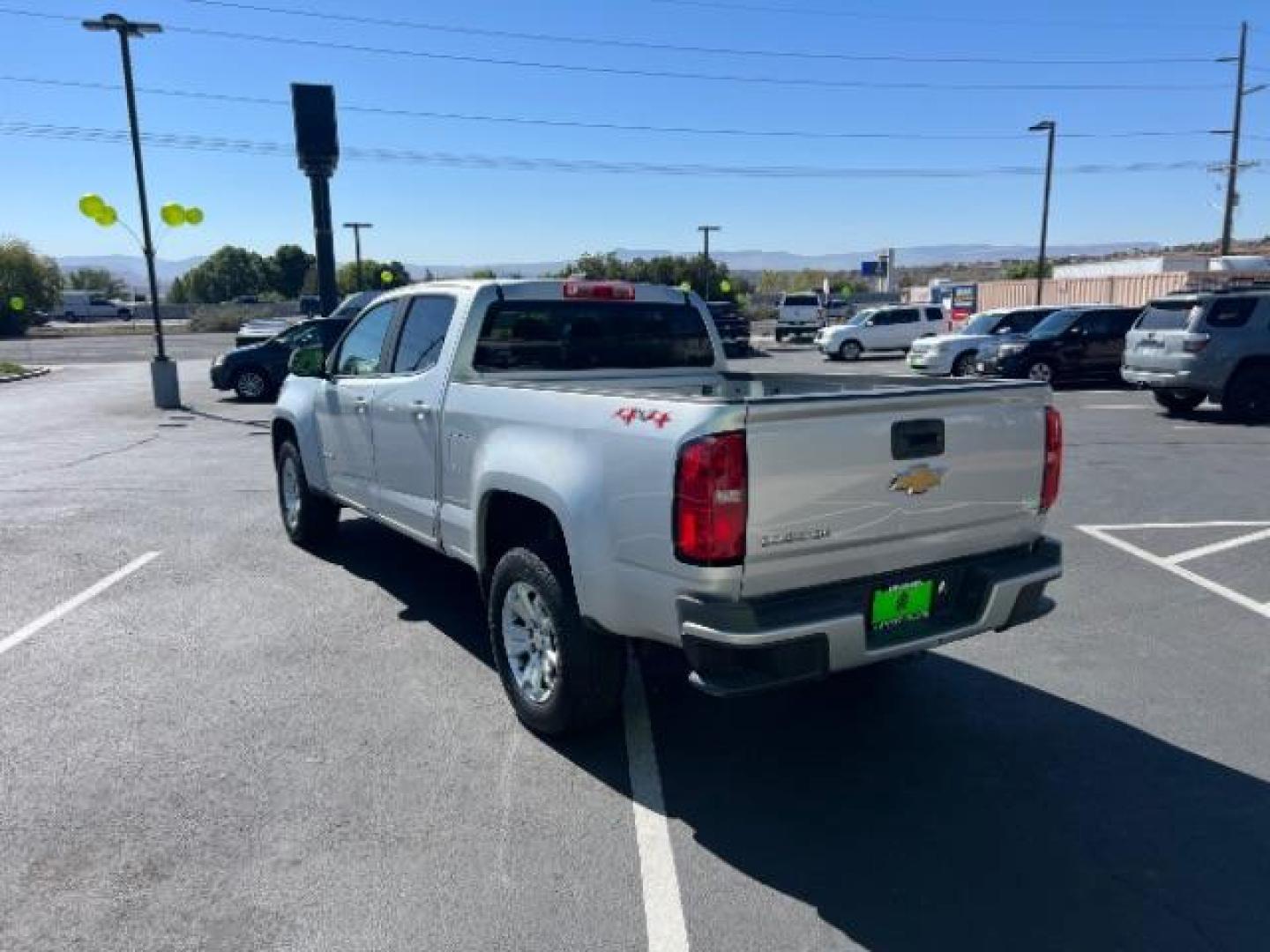 2018 Silver Ice Metallic /Jet Black/Dark Ash Chevrolet Colorado LT (1GCGTCEN8J1) with an 3.6L V-6 gasoline direct injection engine, Automatic transmission, located at 1865 East Red Hills Pkwy, St. George, 84770, (435) 628-0023, 37.120850, -113.543640 - We specialize in helping ALL people get the best financing available. No matter your credit score, good, bad or none we can get you an amazing rate. Had a bankruptcy, divorce, or repossessions? We give you the green light to get your credit back on the road. Low down and affordable payments that fit - Photo#4