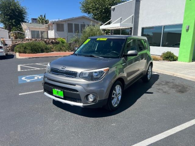 2018 Titanium Gray /Black Kia Soul + (KNDJP3A5XJ7) with an 2L I-4 gasoline direct injection engine, Automatic transmission, located at 1865 East Red Hills Pkwy, St. George, 84770, (435) 628-0023, 37.120850, -113.543640 - We specialize in helping ALL people get the best financing available. No matter your credit score, good, bad or none we can get you an amazing rate. Had a bankruptcy, divorce, or repossessions? We give you the green light to get your credit back on the road. Low down and affordable payments that fit - Photo#2