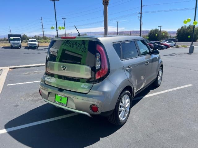2018 Titanium Gray /Black Kia Soul + (KNDJP3A5XJ7) with an 2L I-4 gasoline direct injection engine, Automatic transmission, located at 1865 East Red Hills Pkwy, St. George, 84770, (435) 628-0023, 37.120850, -113.543640 - We specialize in helping ALL people get the best financing available. No matter your credit score, good, bad or none we can get you an amazing rate. Had a bankruptcy, divorce, or repossessions? We give you the green light to get your credit back on the road. Low down and affordable payments that fit - Photo#6