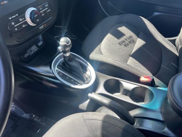 2018 Titanium Gray /Black Kia Soul + (KNDJP3A5XJ7) with an 2L I-4 gasoline direct injection engine, Automatic transmission, located at 1865 East Red Hills Pkwy, St. George, 84770, (435) 628-0023, 37.120850, -113.543640 - We specialize in helping ALL people get the best financing available. No matter your credit score, good, bad or none we can get you an amazing rate. Had a bankruptcy, divorce, or repossessions? We give you the green light to get your credit back on the road. Low down and affordable payments that fit - Photo#18