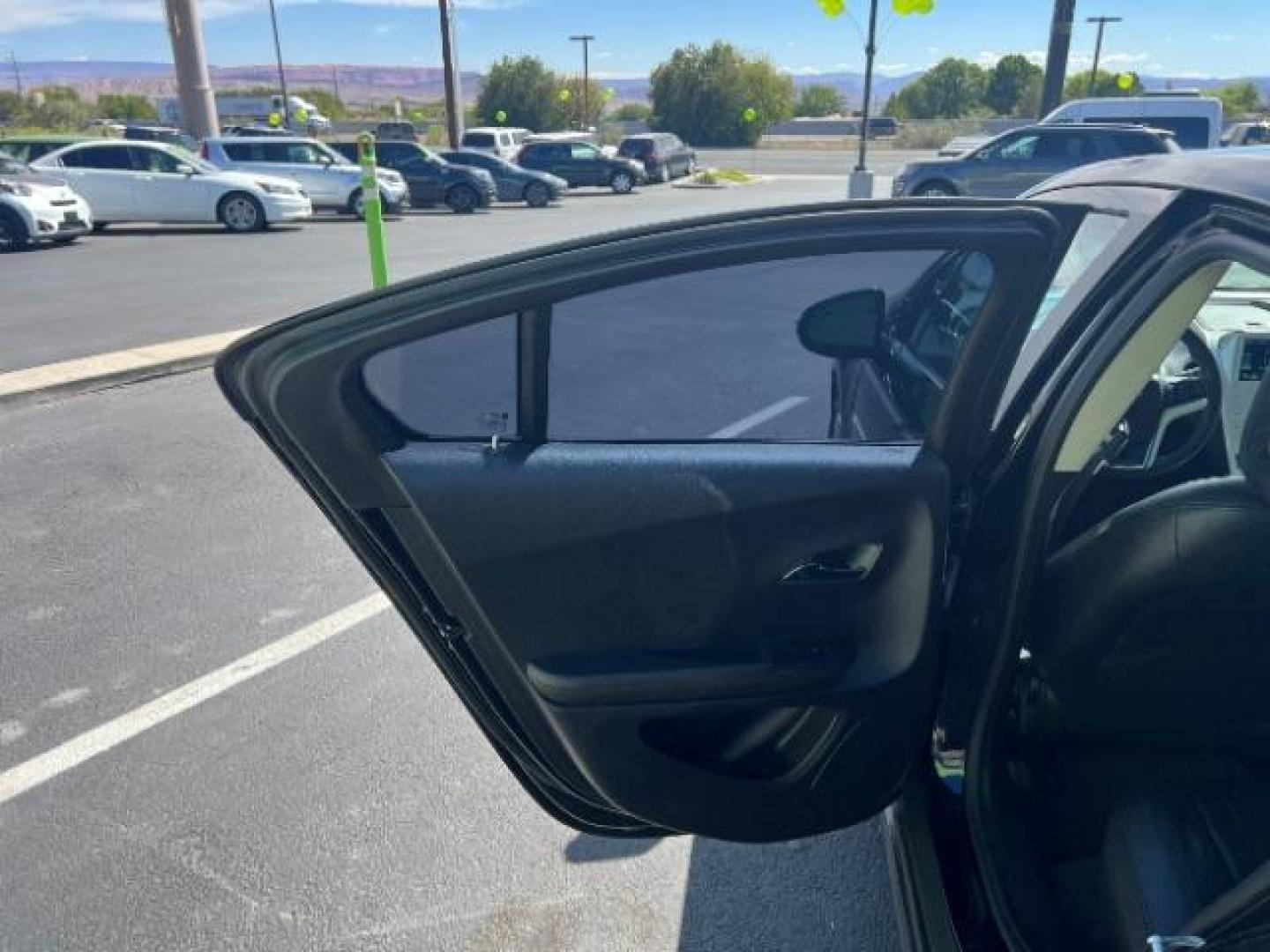 2013 Black /Black Leather Interior Chevrolet Volt Standard w/ LEP (1G1RE6E43DU) , Continuously Variable Transmission transmission, located at 1865 East Red Hills Pkwy, St. George, 84770, (435) 628-0023, 37.120850, -113.543640 - We specialize in helping ALL people get the best financing available. No matter your credit score, good, bad or none we can get you an amazing rate. Had a bankruptcy, divorce, or repossessions? We give you the green light to get your credit back on the road. Low down and affordable payments that fit - Photo#20