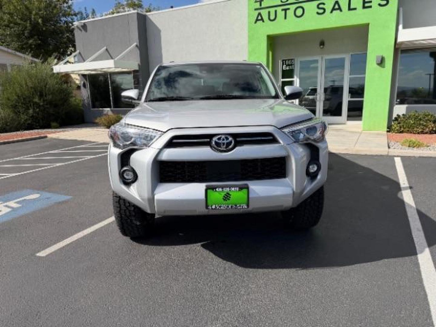 2024 Classic Silver Metallic /Black/Graphite Toyota 4Runner SR5 (JTEMU5JR2R6) with an 4L V-6 DOHC engine, Automatic transmission, located at 1865 East Red Hills Pkwy, St. George, 84770, (435) 628-0023, 37.120850, -113.543640 - We specialize in helping ALL people get the best financing available. No matter your credit score, good, bad or none we can get you an amazing rate. Had a bankruptcy, divorce, or repossessions? We give you the green light to get your credit back on the road. Low down and affordable payments that fit - Photo#16