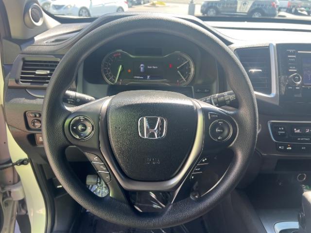 2017 White Diamond Pearl /Black Honda Pilot LX (5FNYF5H14HB) with an 3.5L V-6 gasoline direct injection engine, Automatic transmission, located at 940 North Main Street, Cedar City, UT, 84720, (435) 628-0023, 37.692936, -113.061897 - We specialize in helping ALL people get the best financing available. No matter your credit score, good, bad or none we can get you an amazing rate. Had a bankruptcy, divorce, or repossessions? We give you the green light to get your credit back on the road. Low down and affordable payments that fit - Photo#15