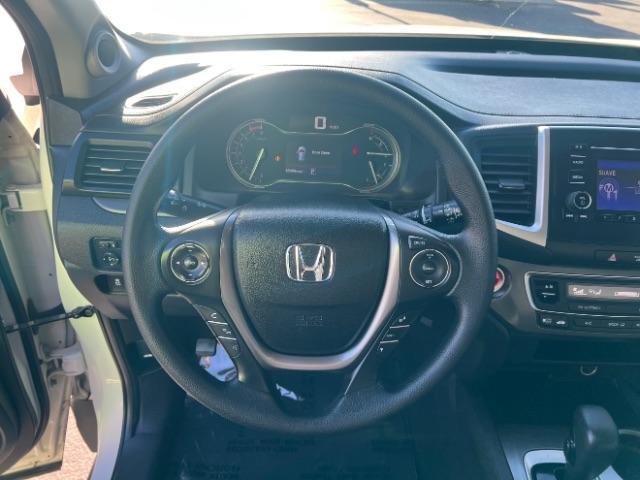 2017 White Diamond Pearl /Black Honda Pilot LX (5FNYF5H14HB) with an 3.5L V-6 gasoline direct injection engine, Automatic transmission, located at 1865 East Red Hills Pkwy, St. George, 84770, (435) 628-0023, 37.120850, -113.543640 - We specialize in helping ALL people get the best financing available. No matter your credit score, good, bad or none we can get you an amazing rate. Had a bankruptcy, divorce, or repossessions? We give you the green light to get your credit back on the road. Low down and affordable payments that fit - Photo#15