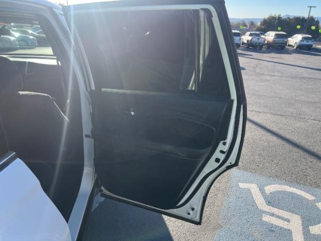 2017 White Diamond Pearl /Black Honda Pilot LX (5FNYF5H14HB) with an 3.5L V-6 gasoline direct injection engine, Automatic transmission, located at 1865 East Red Hills Pkwy, St. George, 84770, (435) 628-0023, 37.120850, -113.543640 - We specialize in helping ALL people get the best financing available. No matter your credit score, good, bad or none we can get you an amazing rate. Had a bankruptcy, divorce, or repossessions? We give you the green light to get your credit back on the road. Low down and affordable payments that fit - Photo#27