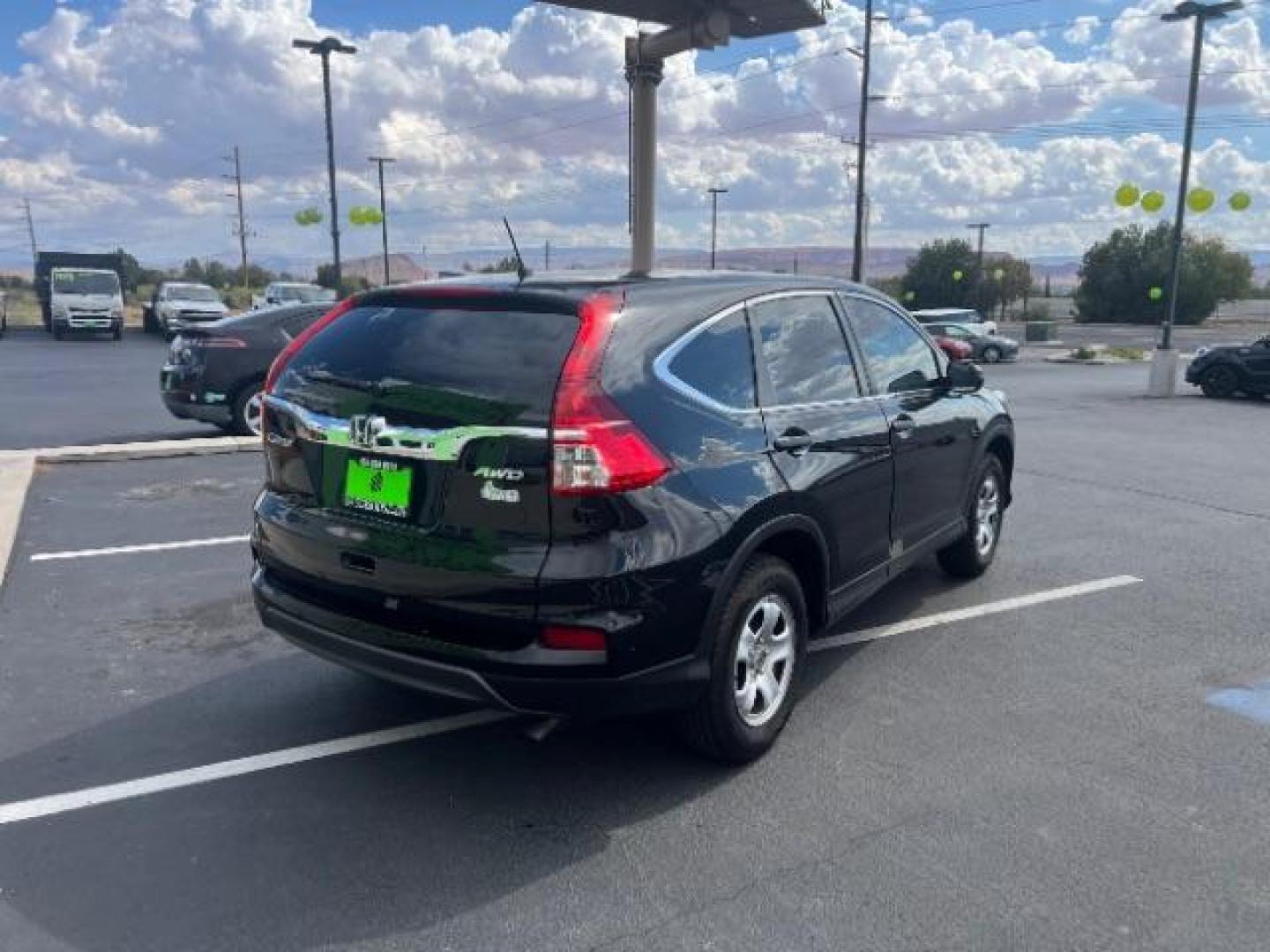 2016 Crystal Black Pearl /Gray Honda CR-V LX (2HKRM4H3XGH) with an 2.4L I-4 gasoline direct injection engine, Automatic transmission, located at 940 North Main Street, Cedar City, UT, 84720, (435) 628-0023, 37.692936, -113.061897 - We specialize in helping ALL people get the best financing available. No matter your credit score, good, bad or none we can get you an amazing rate. Had a bankruptcy, divorce, or repossessions? We give you the green light to get your credit back on the road. Low down and affordable payments that fit - Photo#6
