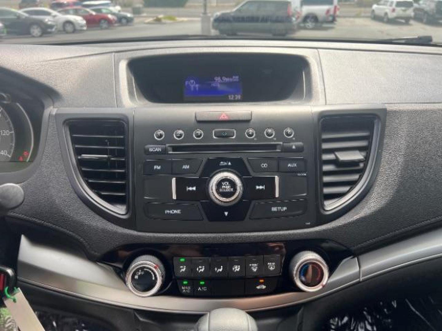 2016 Crystal Black Pearl /Gray Honda CR-V LX (2HKRM4H3XGH) with an 2.4L I-4 gasoline direct injection engine, Automatic transmission, located at 940 North Main Street, Cedar City, UT, 84720, (435) 628-0023, 37.692936, -113.061897 - We specialize in helping ALL people get the best financing available. No matter your credit score, good, bad or none we can get you an amazing rate. Had a bankruptcy, divorce, or repossessions? We give you the green light to get your credit back on the road. Low down and affordable payments that fit - Photo#17